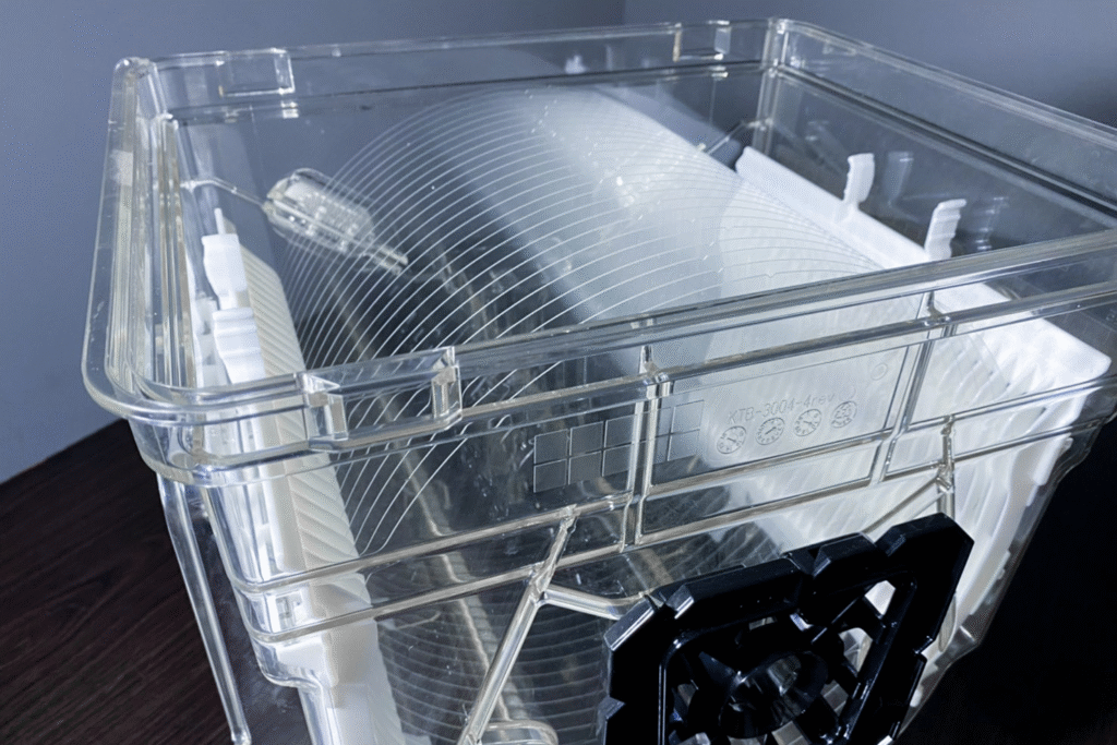 Willow® Glass Wafers Supplier